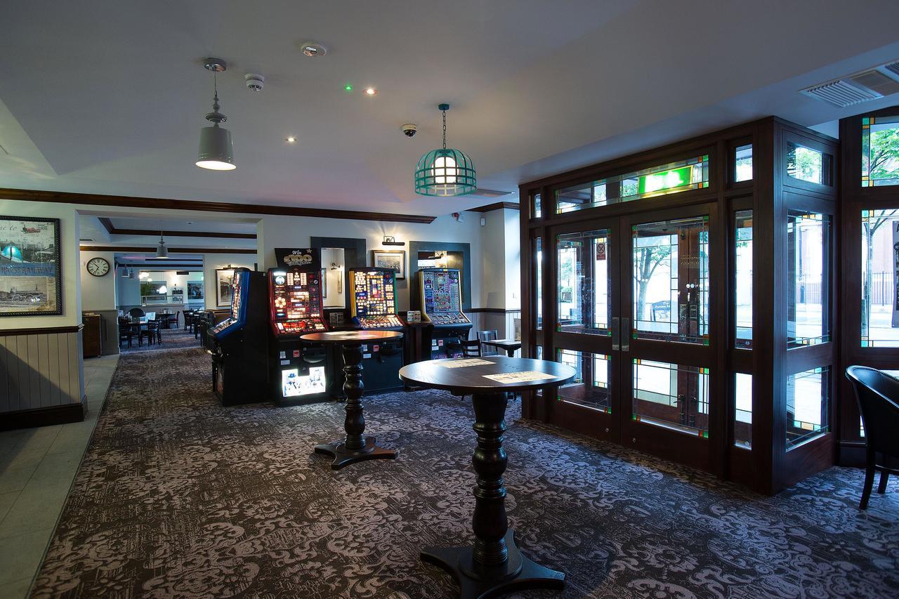 The Furness Railway Wetherspoon Hotel Barrow-in-Furness Luaran gambar