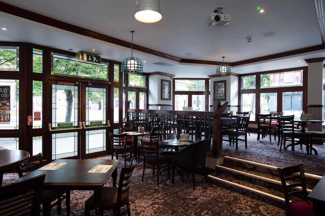The Furness Railway Wetherspoon Hotel Barrow-in-Furness Luaran gambar